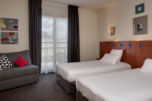 Family Room | View from room - The Originals Boutique, Hôtel Le Pariou (Issoire)