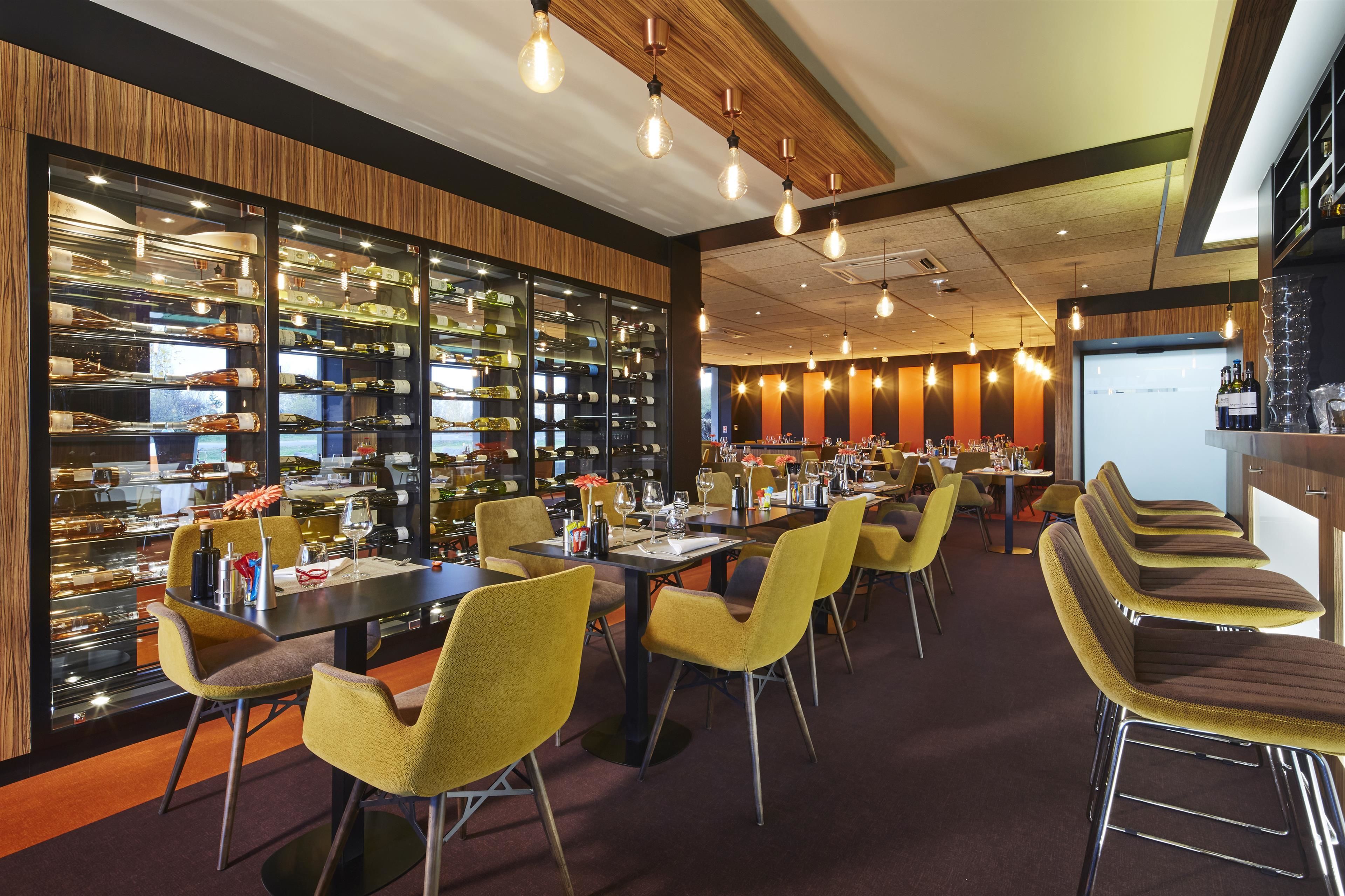 Foto - Kyriad Clermont Ferrand Nord - Riom