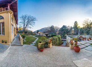 واجهة المنشأة