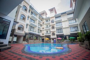 Fachada de la propiedad