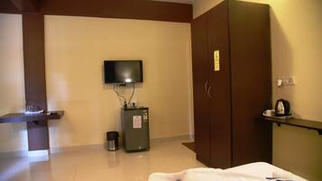 Deluxe Room, Garden View (A/C) | View from room