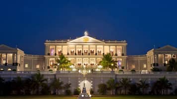 Ngoại thất