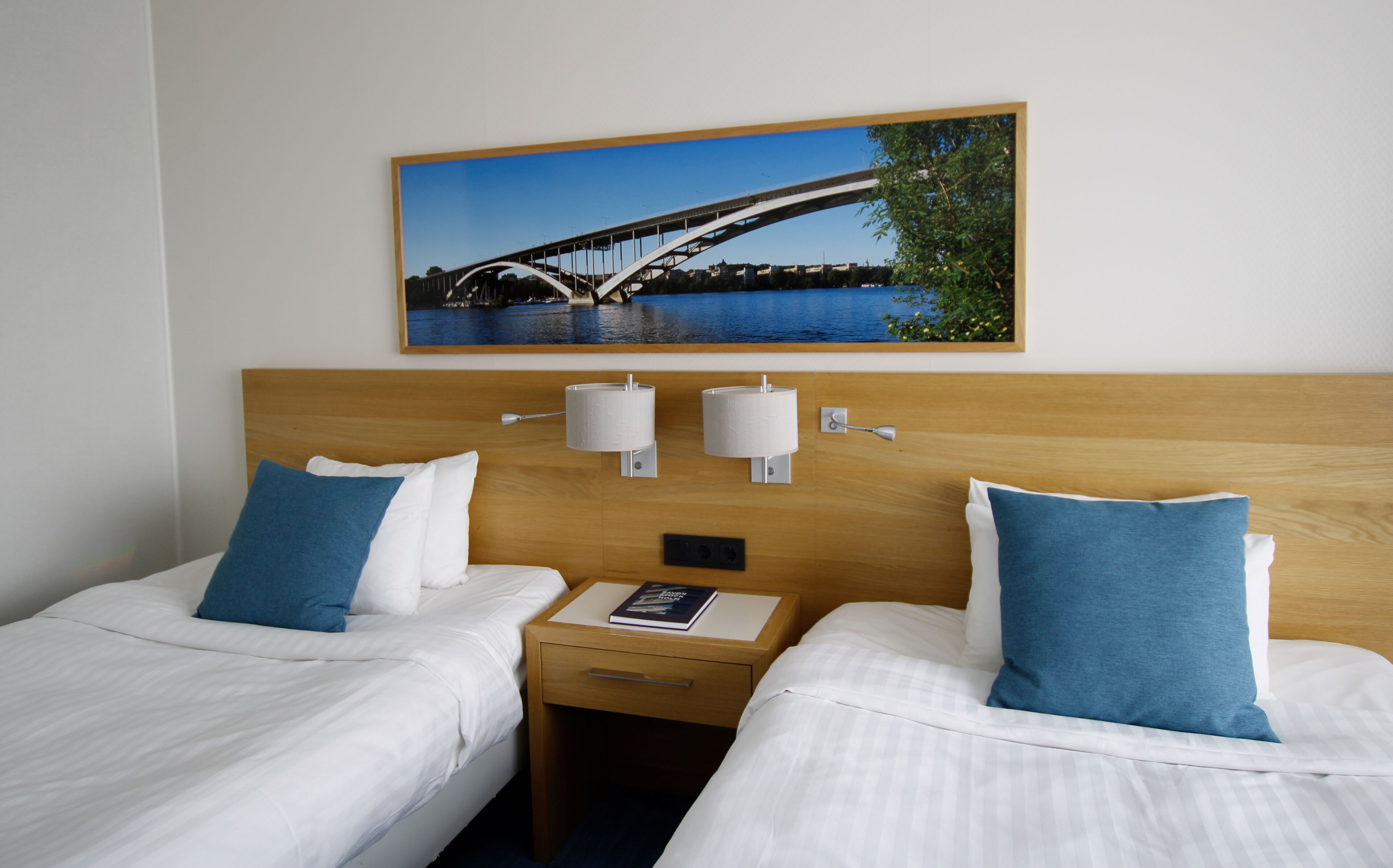 deluxe room, 2 double beds | 1 bedroom, in-room safe, desk, laptop workspace