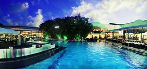 Outdoor pool - Sayaji Indore (Indore)