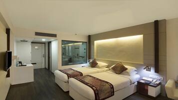 1 bedroom, Egyptian cotton sheets, premium bedding, Select Comfort beds