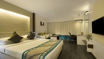 1 bedroom, Egyptian cotton sheets, premium bedding, Select Comfort beds