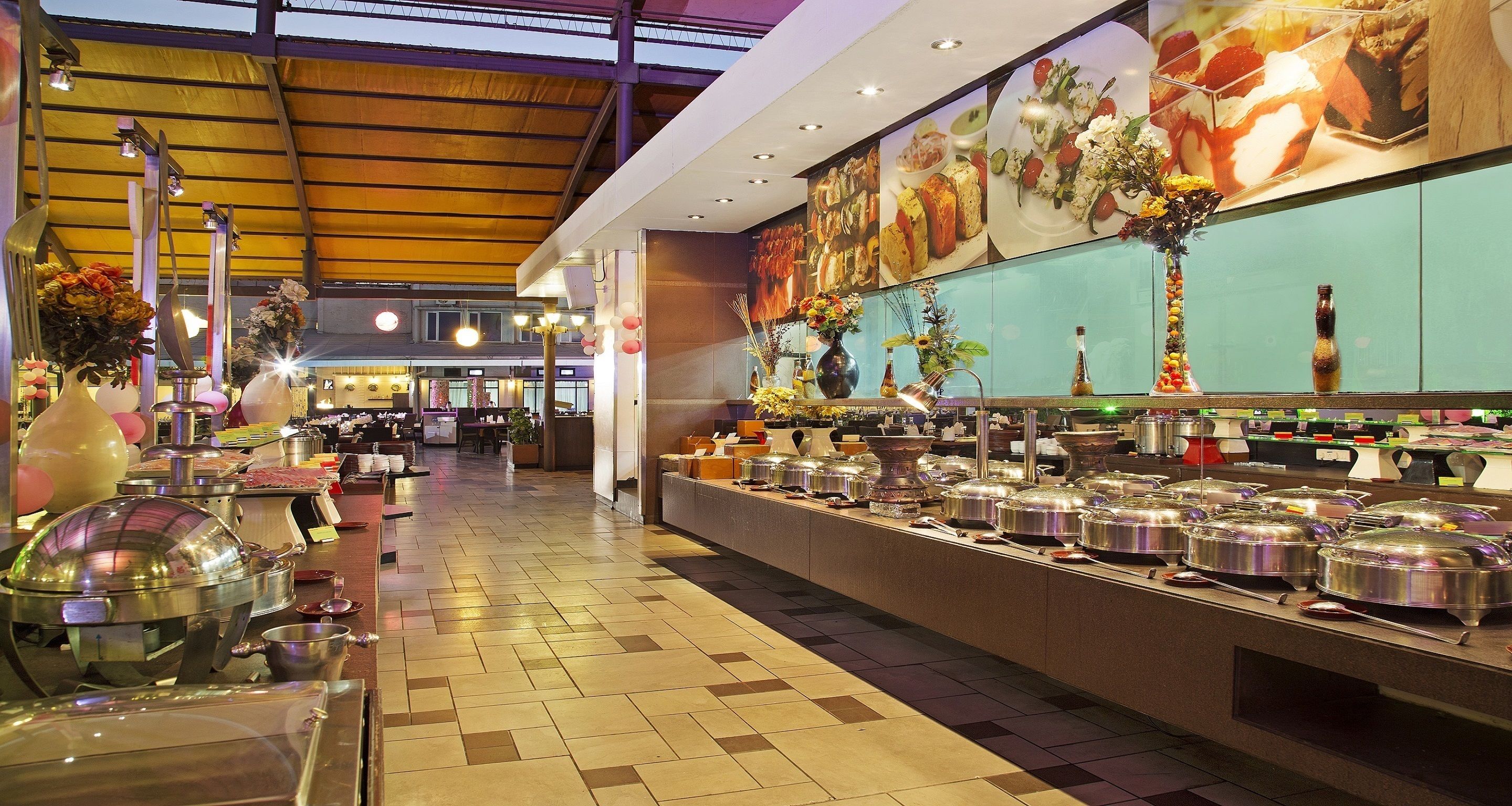 7 restaurants, breakfast, lunch, dinner served; mediterranean cuisine