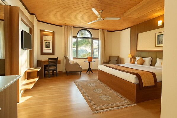 Deluxe Forest Facing