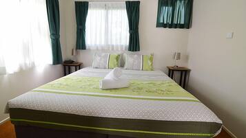 Standard Suite, 1 Bedroom, Non Smoking, Kitchen