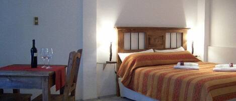 Caja de seguridad en la habitación y decoración personalizada