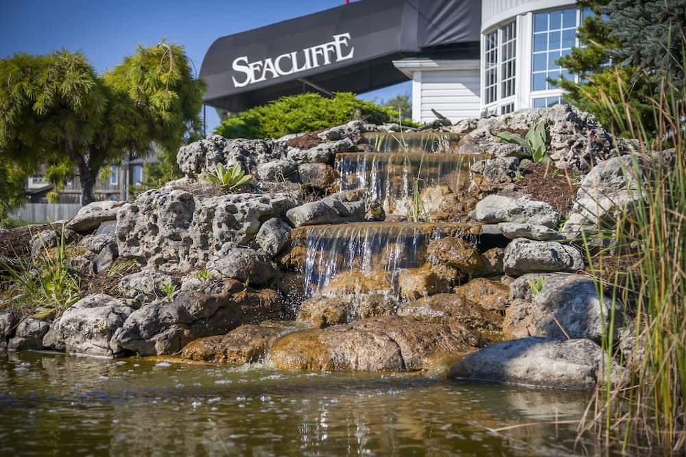 Seacliffe Inn
