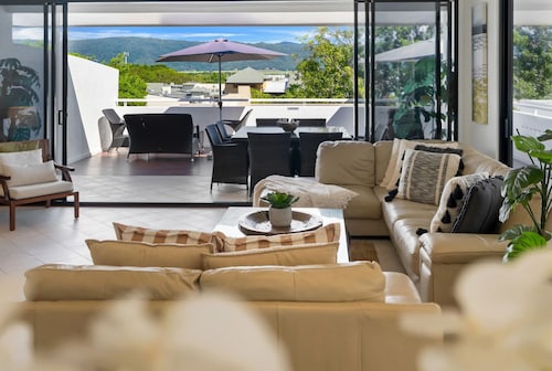 Saltwater Luxury Apartments