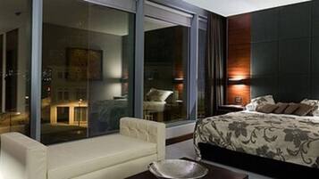 In-room safe, desk, blackout curtains, soundproofing