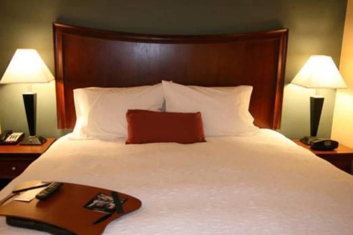 Premium bedding, down comforters, pillowtop beds, in-room safe