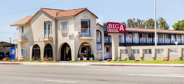 Front of property - Big A Motel (Orange)