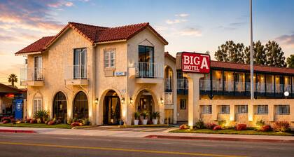 Big A Motel & Suites Near Disneyland Orange County