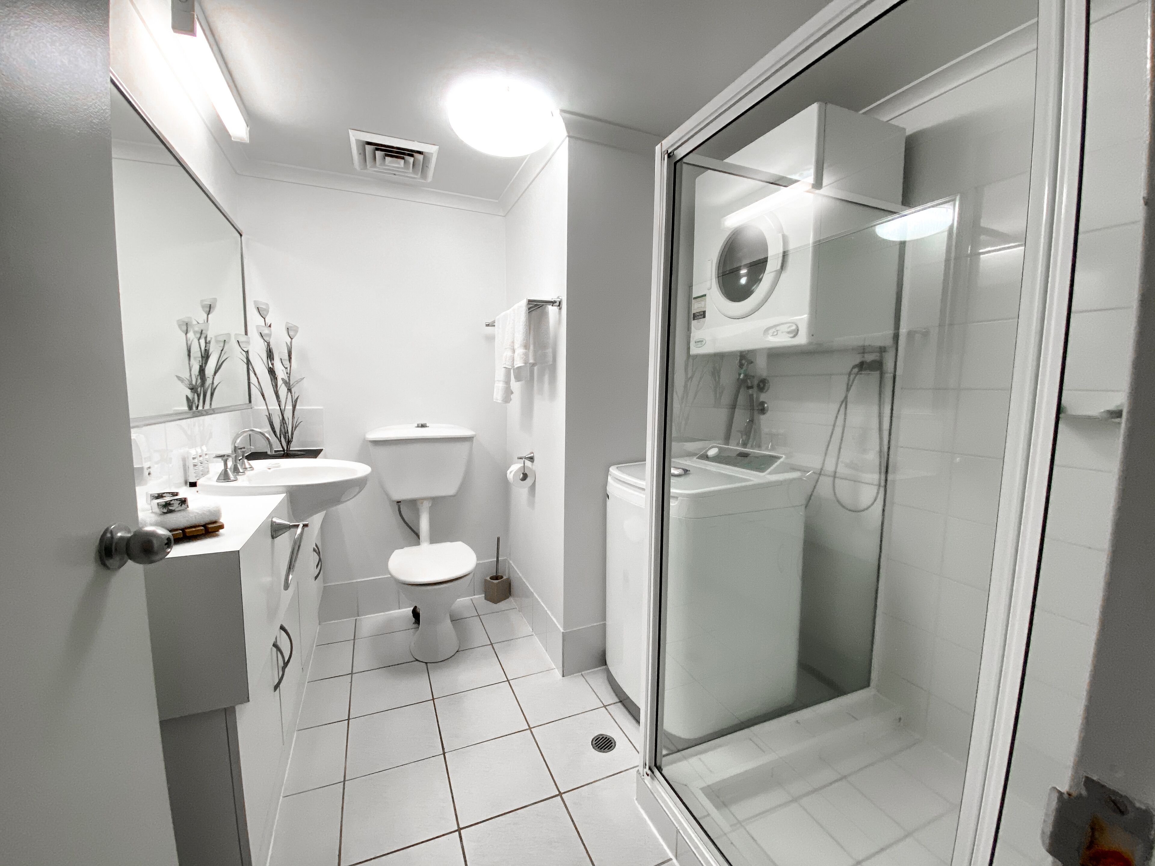 2 bed budget	 | bathroom | designer toiletries, hair dryer, towels, soap