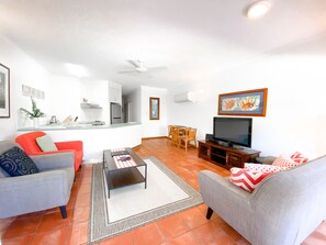 Zimmer | 1 Schlafzimmer, Bügeleisen/Bügelbrett, Zustellbetten, kostenloses WLAN