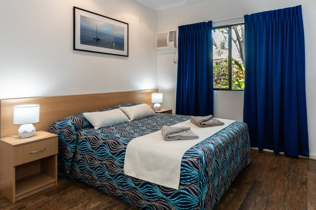 1 Schlafzimmer, Zimmersafe, Verdunkelungsvorhänge, Bügeleisen/Bügelbrett
