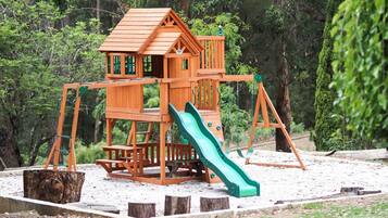 Children's play area - outdoor