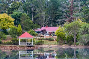 Breakfast, lunch served; local and international cuisine, garden views 