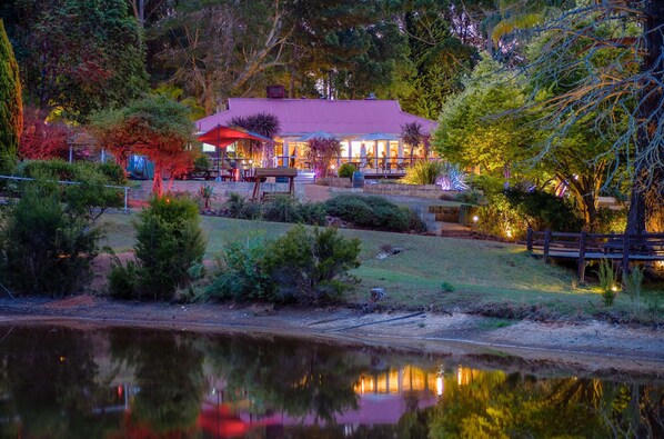 Breakfast, lunch served; local and international cuisine, garden views 