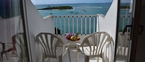 Comfort Duplex, 2 Bedrooms | Terrace/patio