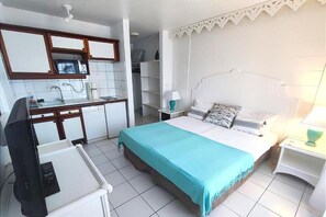 In-room safe, blackout drapes, free WiFi, bed sheets - Residence Turquoise Guadeloupe (Le Gosier)