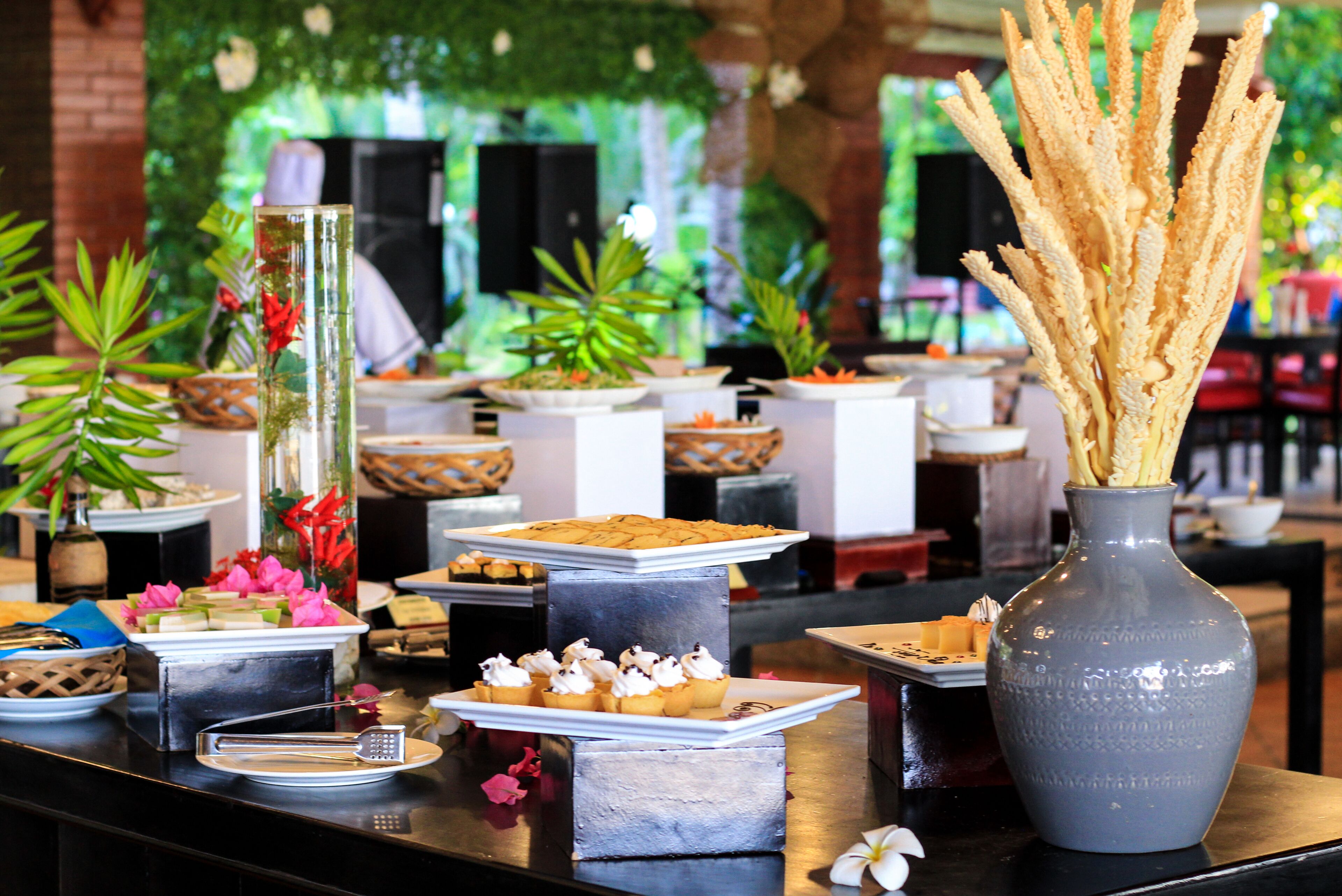 Bao gồm bữa sáng buffet hàng ngày 