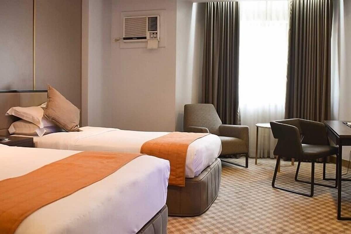 Newly Renovated Super Deluxe Room | 1 bedroom, minibar, in-room safe, desk