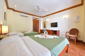 In-room safe, desk, laptop workspace, blackout curtains - Hey Jude Resort Hotel (Boracay Island)