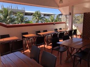 Dining - Hey Jude Resort Hotel (Boracay Island)