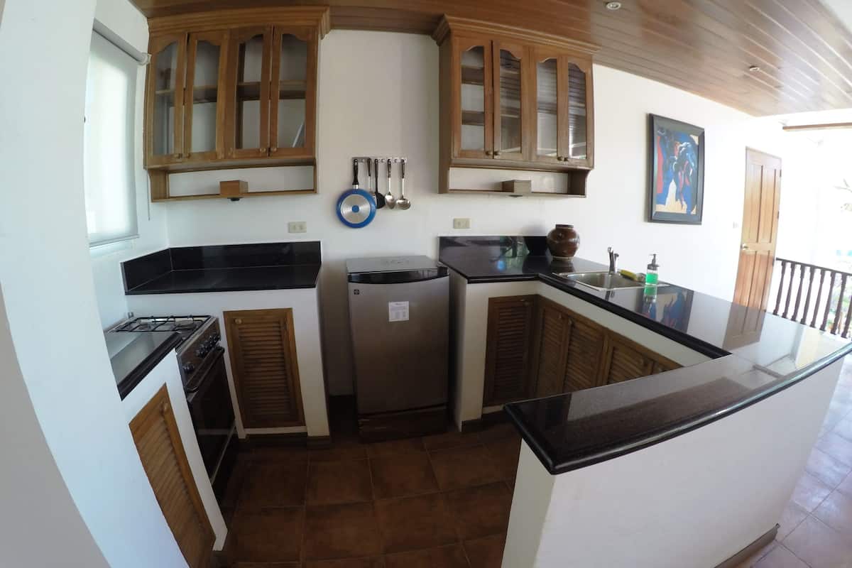 suite | private kitchen