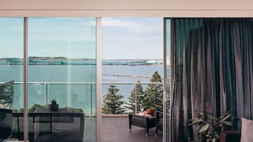 Luxury Suite with Ocean View | Beach/ocean view