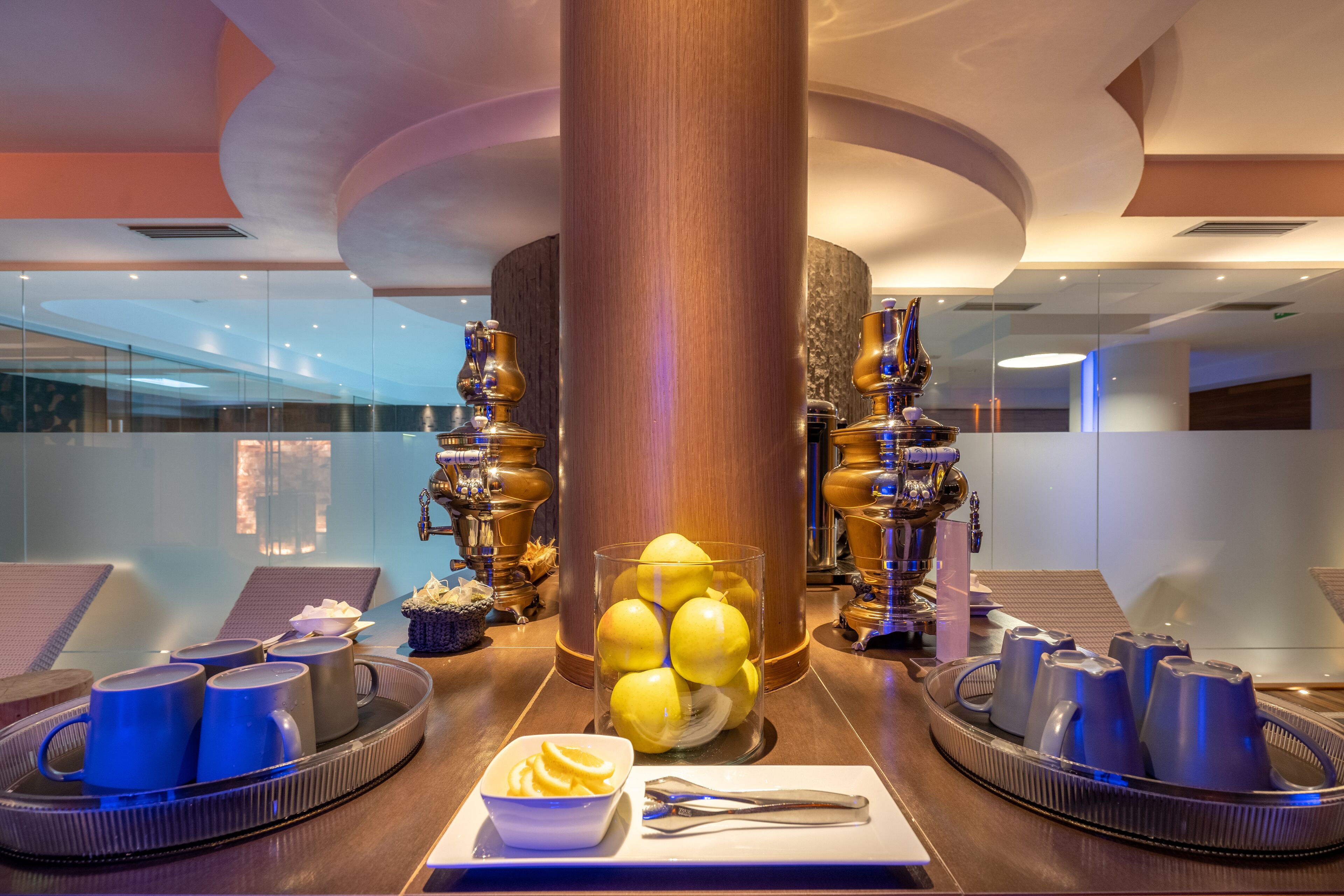 couples treatment room(s), sauna, hot tub, steam room