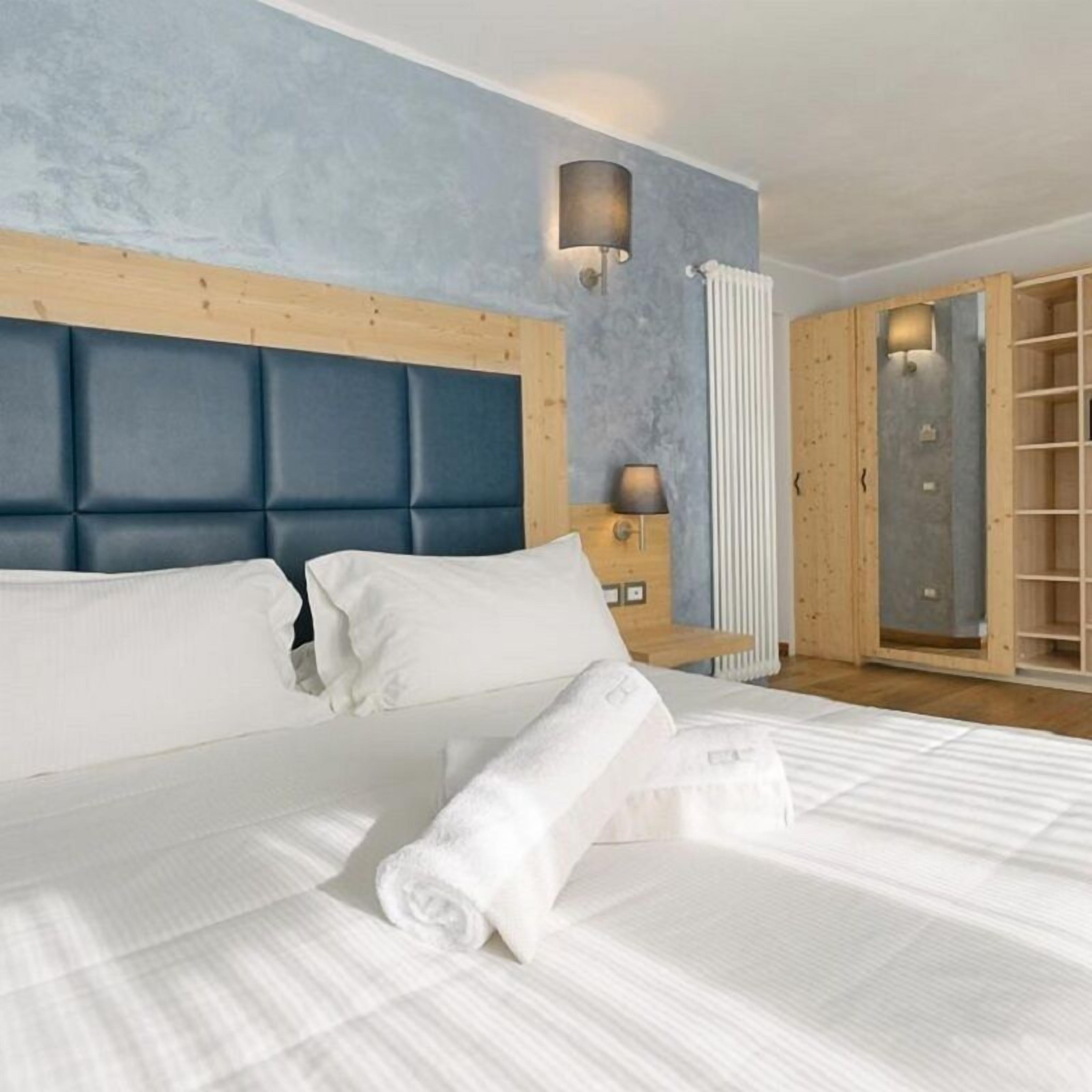 Egyptian cotton sheets, premium bedding, down comforters