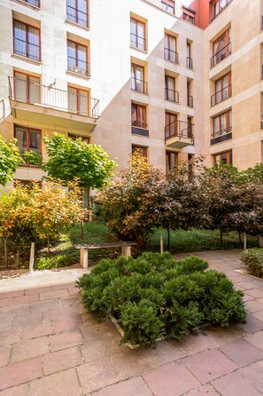 Courtyard - Adler Apartments (Budapest)