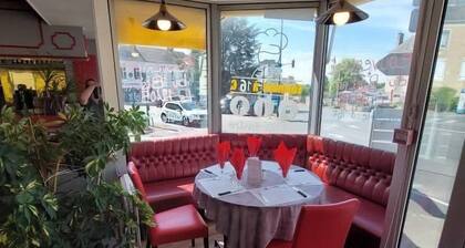 Logis hĂŽtel de la Barque