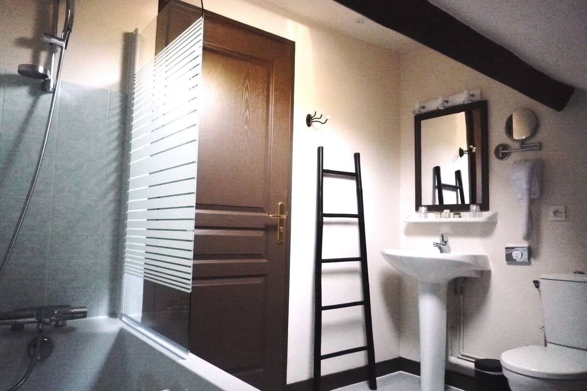 family room | bathroom | hair dryer, towels