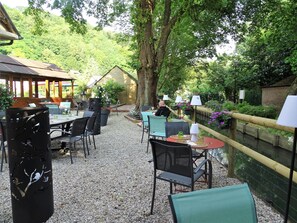 Exterior - Auberge du President (Cormeilles)