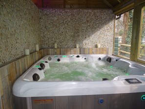 Tina de hidromasaje interior