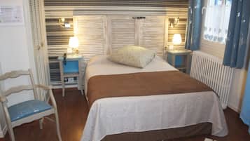 Habitación doble Deluxe | Escritorio, cunas gratuitas, camas extra y wifi gratis