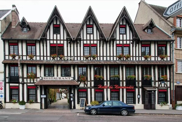 Exterior - Hôtel de Normandie (Evreux)