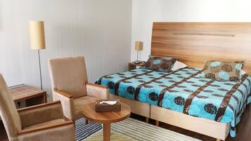 Desk, free cribs/infant beds, rollaway beds, WiFi