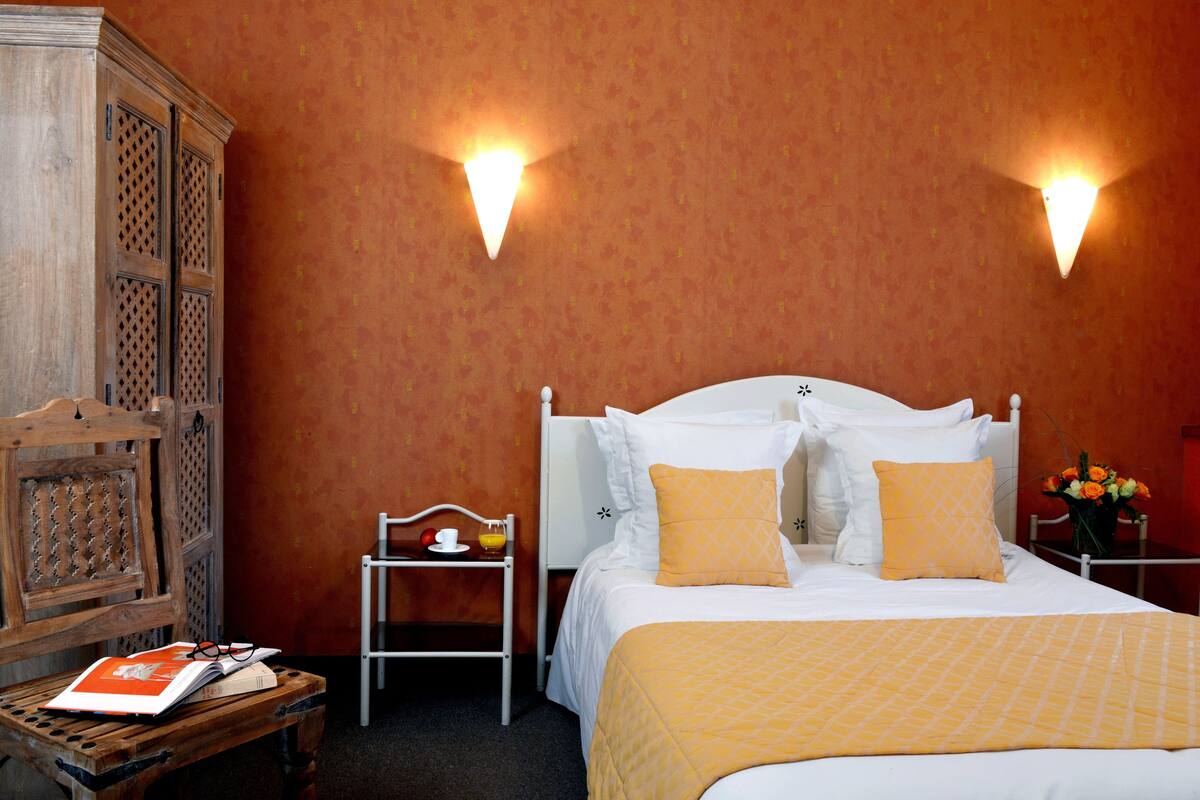 Comfort Double Room | Desk, WiFi (free)