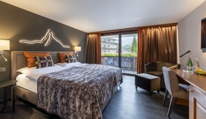 Doppelzimmer Panorama mit Balkon und Matterhornblick