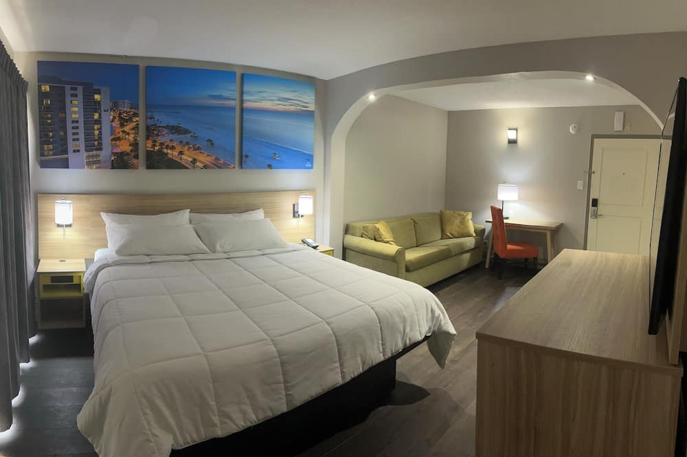 Days Inn & Suites by Wyndham Tampa/Fairground/Casino Area