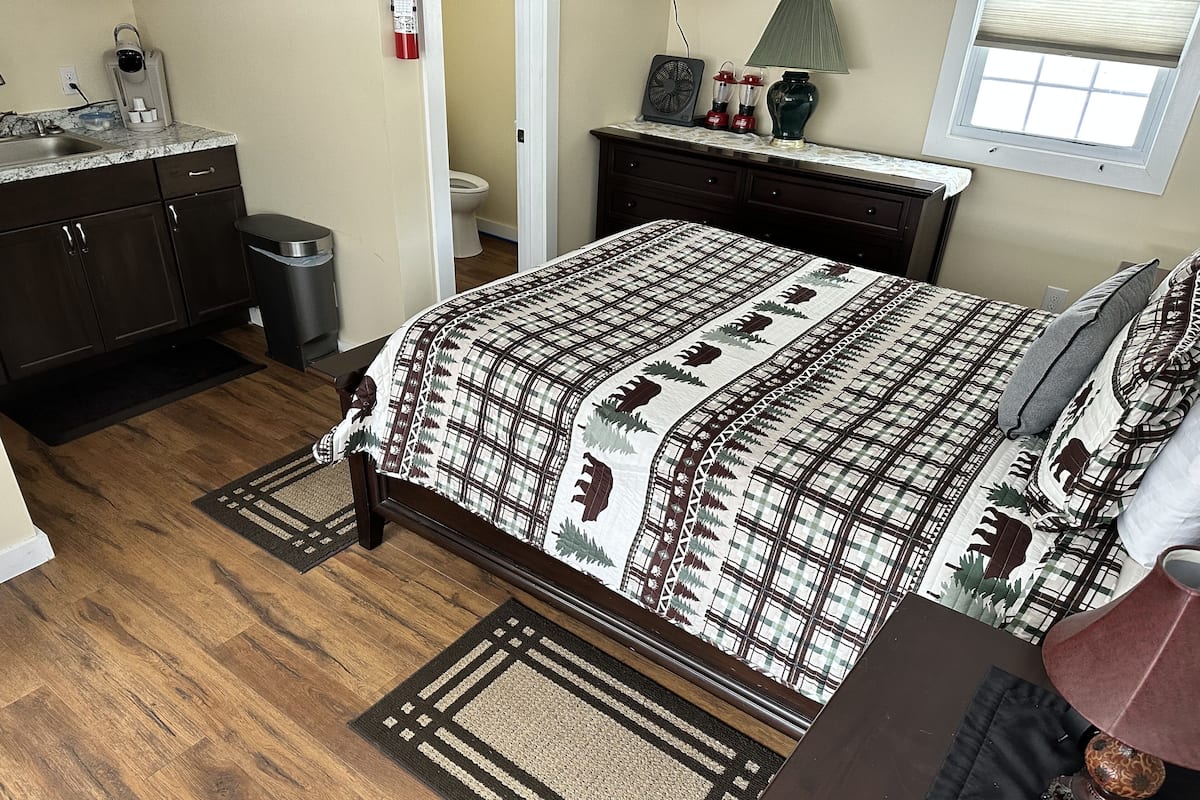 Kabin Basic | 2 kamar tidur dan didekorasi berbeda-beda