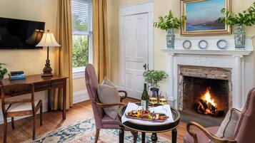 Gallery Suite, 1 King Bed (Daniel Earle Suite) | Premium bedding, individually decorated, individually furnished, desk