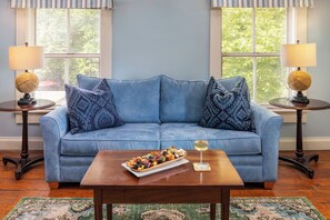 Suite – premier, 1 kingsize-seng med sovesofa (Yeopin Suite) | Sengetøy av topp kvalitet, individuelt dekorert og individuelt innredet